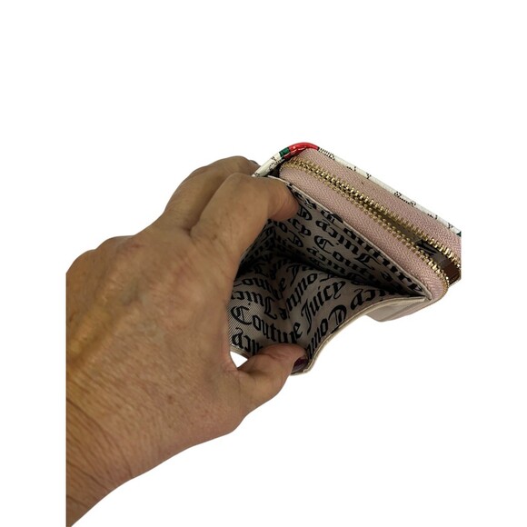 Juicy Couture Wallet Womens One Size Strawberry Print Zip-Around Charm - Picture 5 of 5